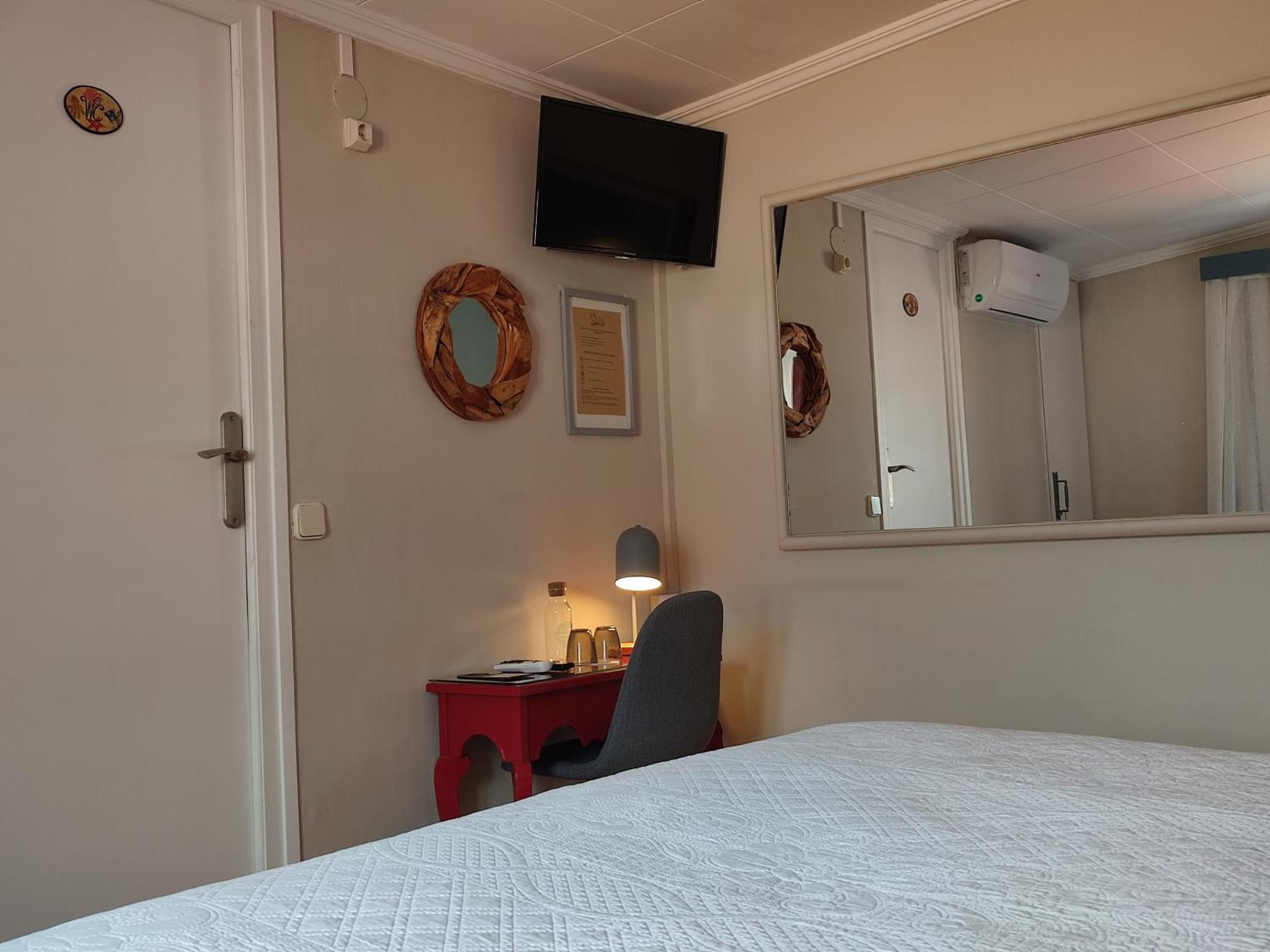 Hotel Cap D'Or - Children Only From 12 Years Old Тоса де Мар Екстериор снимка